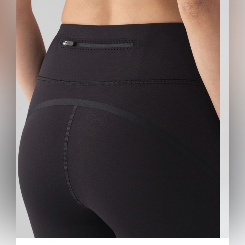 L-84 🍋 Lululemon 🍋 Smooth Stride Crop Black - Picture 2 of 8